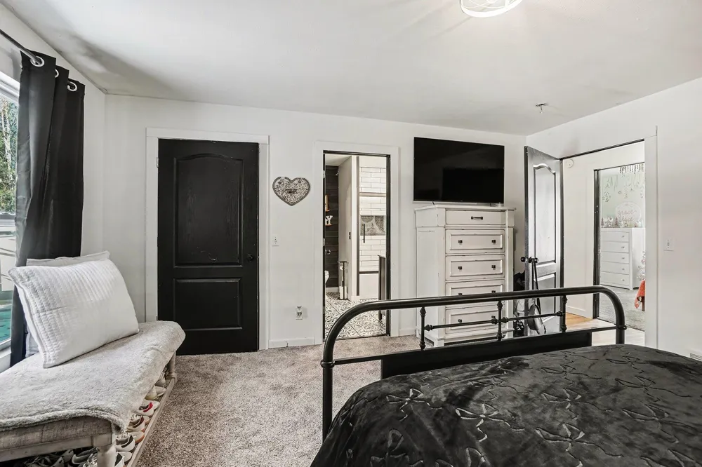 3230 Sarah Circle Dalton Township, MI 49457