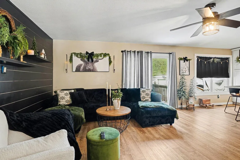 3230 Sarah Circle Dalton Township, MI 49457