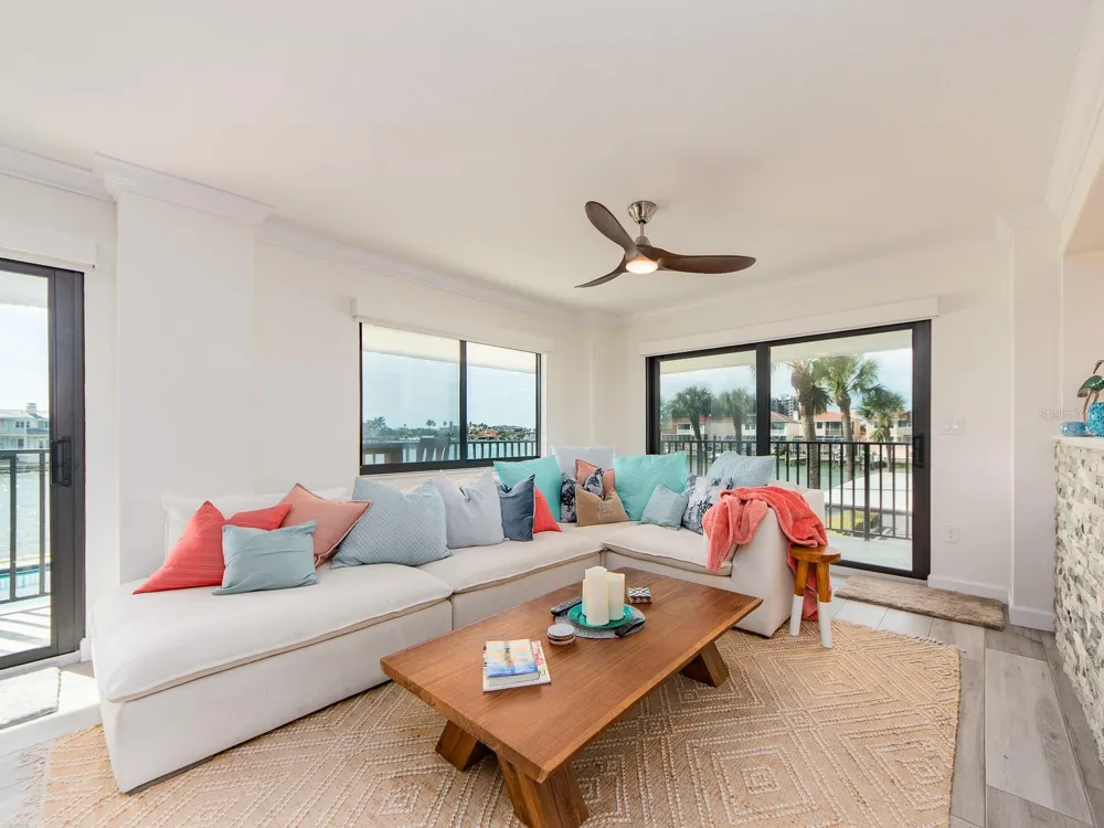 240 SAND KEY ESTATES DRIVE #216 Clearwater Beach, FL 33767