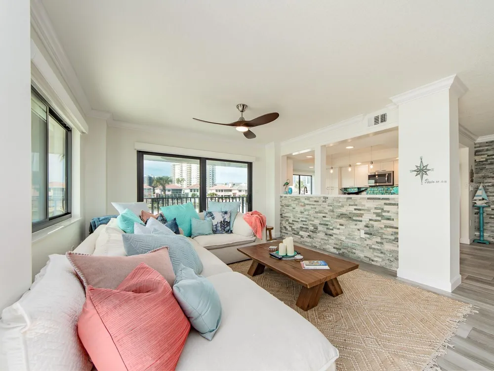 240 SAND KEY ESTATES DRIVE #216 Clearwater Beach, FL 33767
