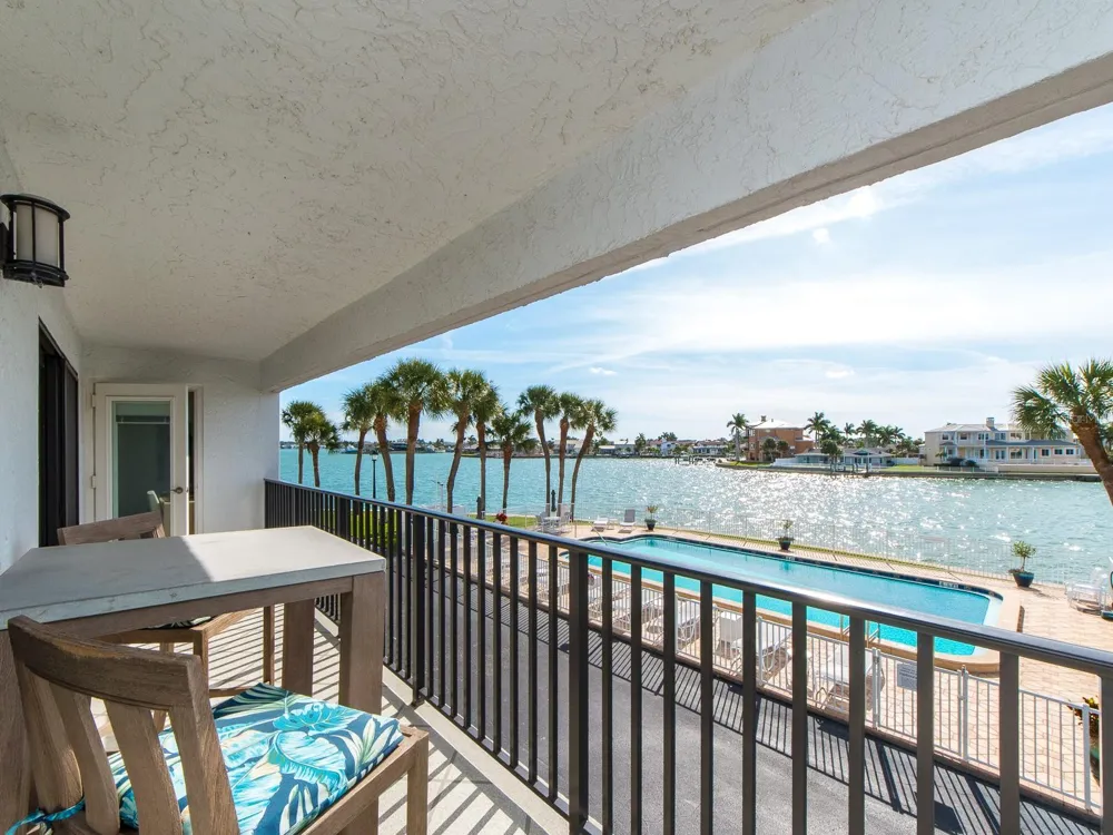 240 SAND KEY ESTATES DRIVE #216 Clearwater Beach, FL 33767