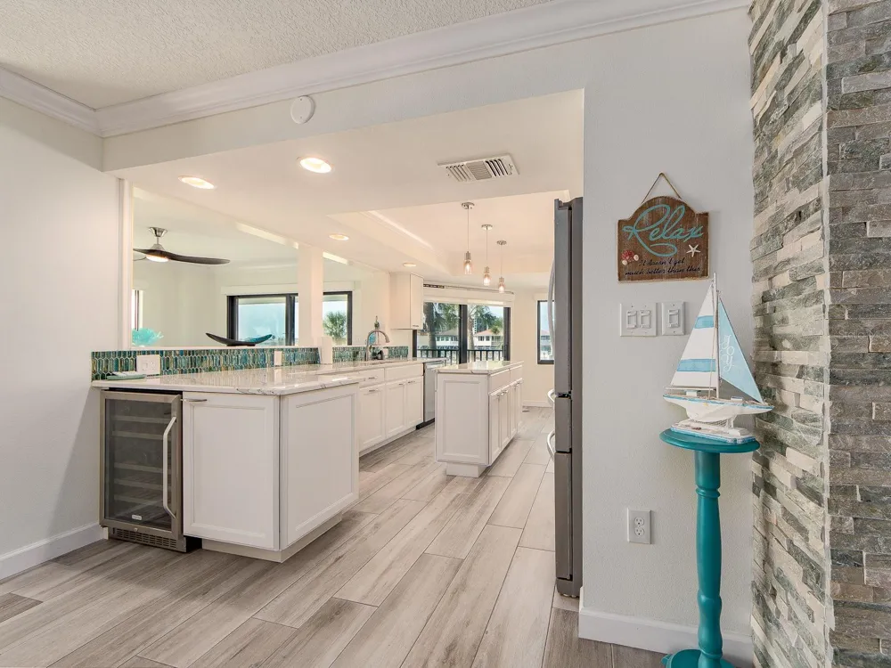 240 SAND KEY ESTATES DRIVE #216 Clearwater Beach, FL 33767
