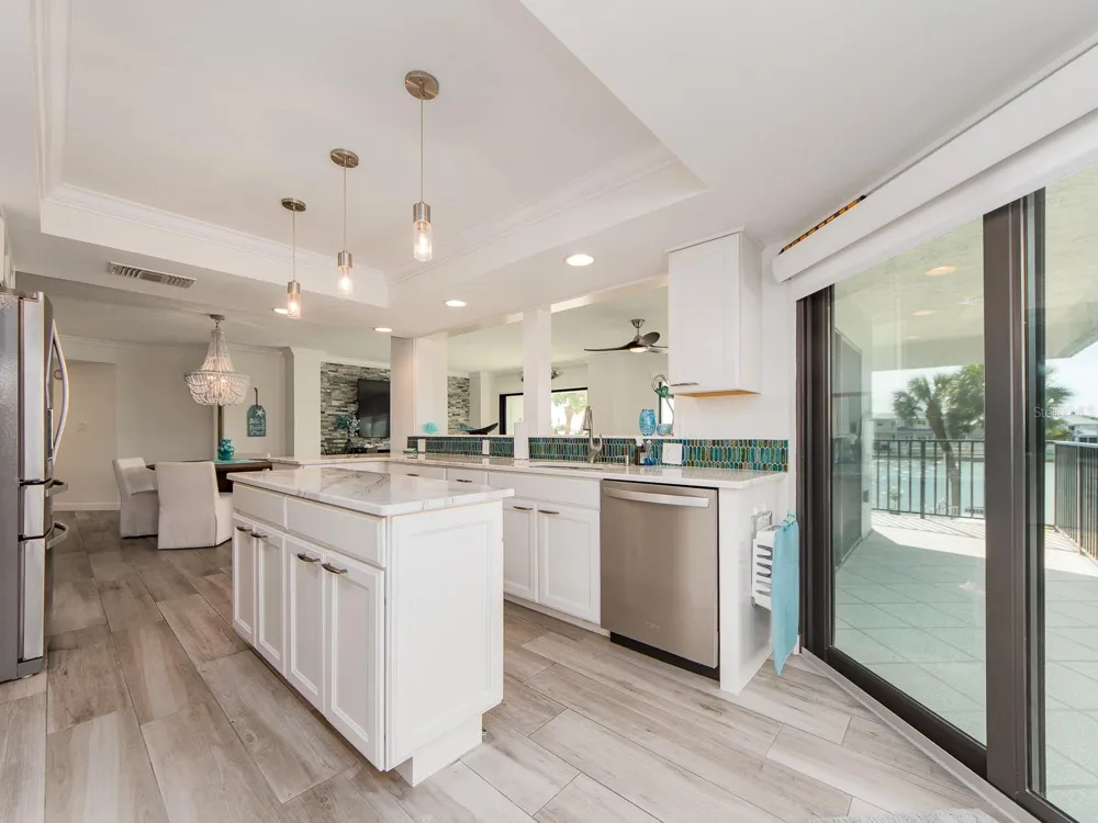 240 SAND KEY ESTATES DRIVE #216 Clearwater Beach, FL 33767