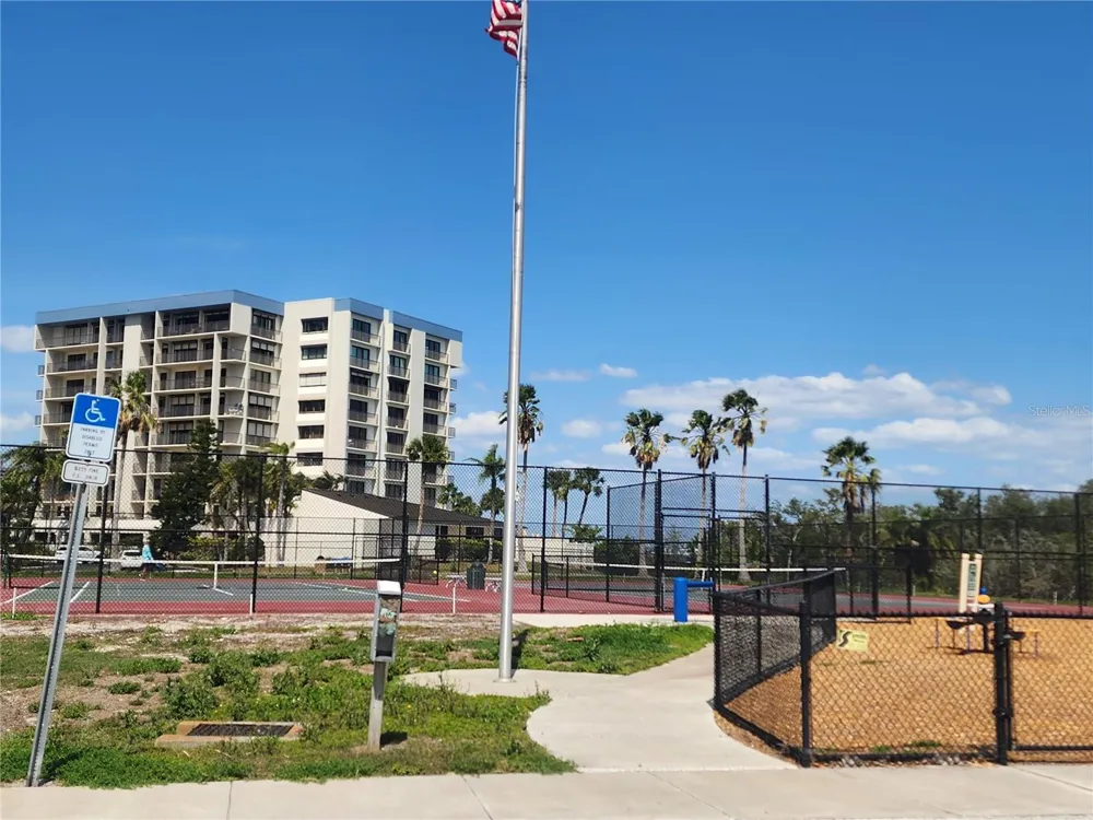 240 SAND KEY ESTATES DRIVE #216 Clearwater Beach, FL 33767