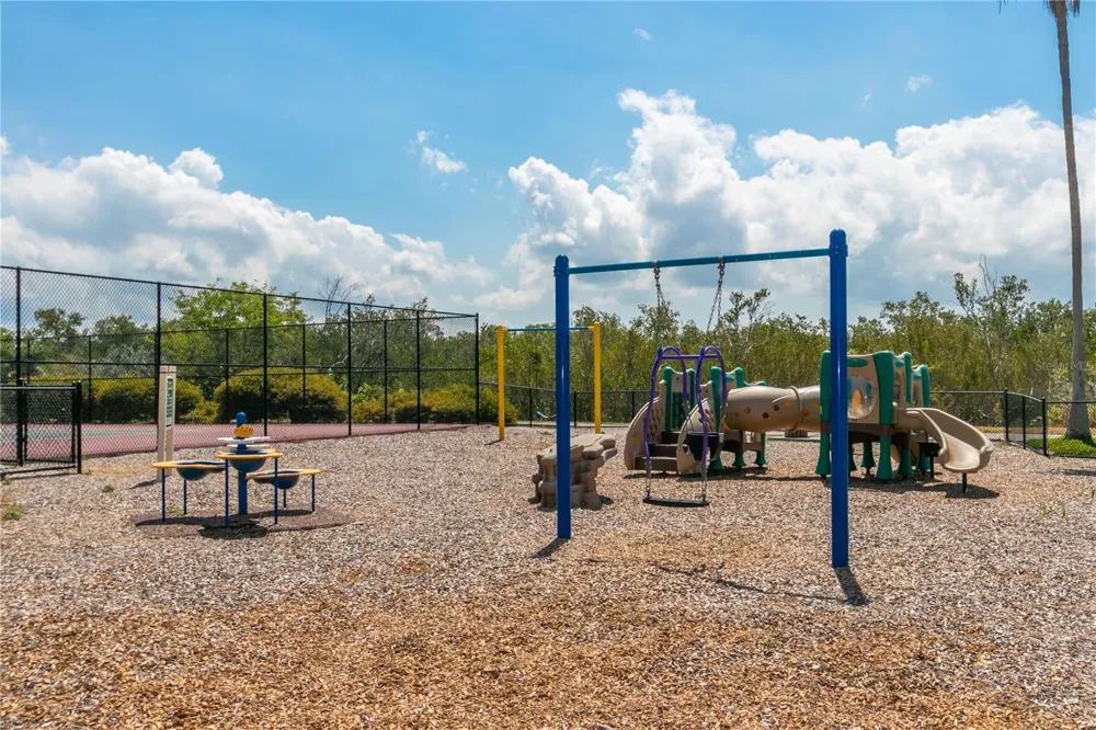240 SAND KEY ESTATES DRIVE #216 Clearwater Beach, FL 33767