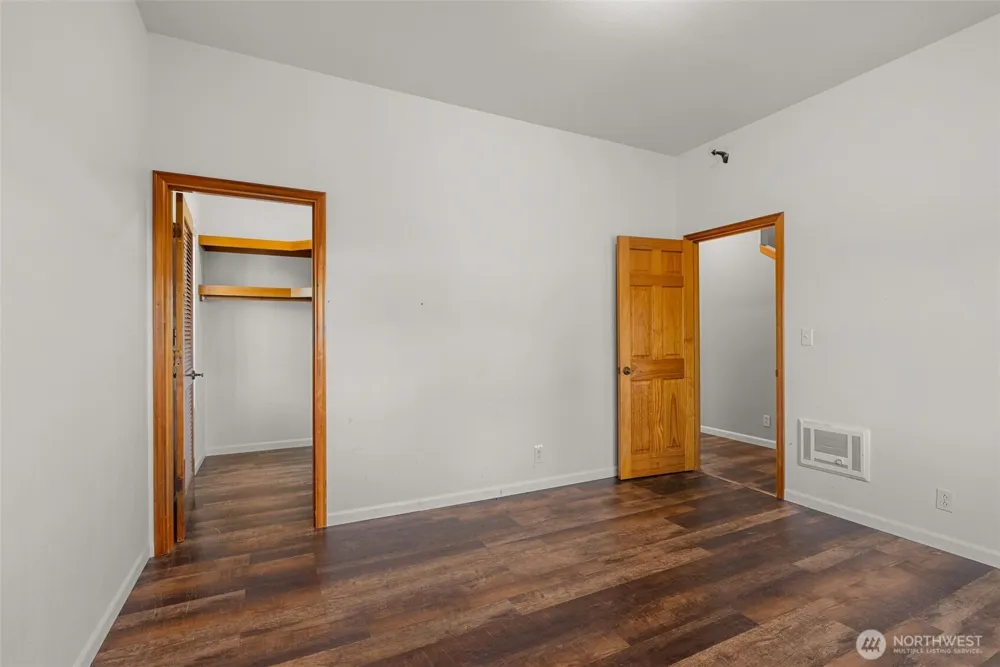 15 Spruce Lane South Bend, WA 98586