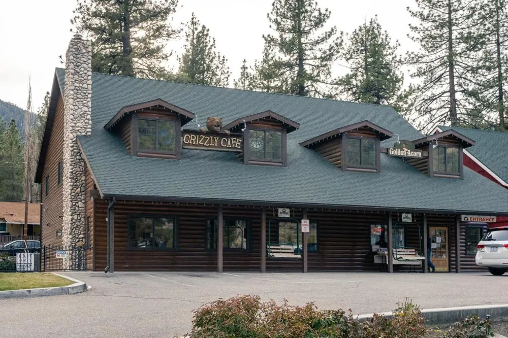 Timberline Dr Wrightwood, CA 92397