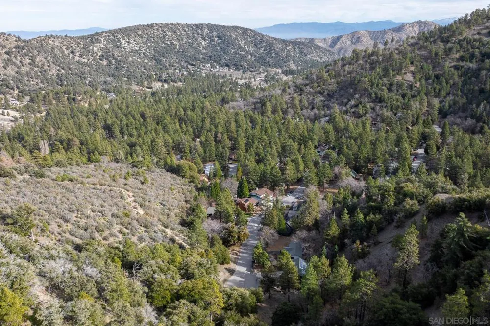 Timberline Dr Wrightwood, CA 92397