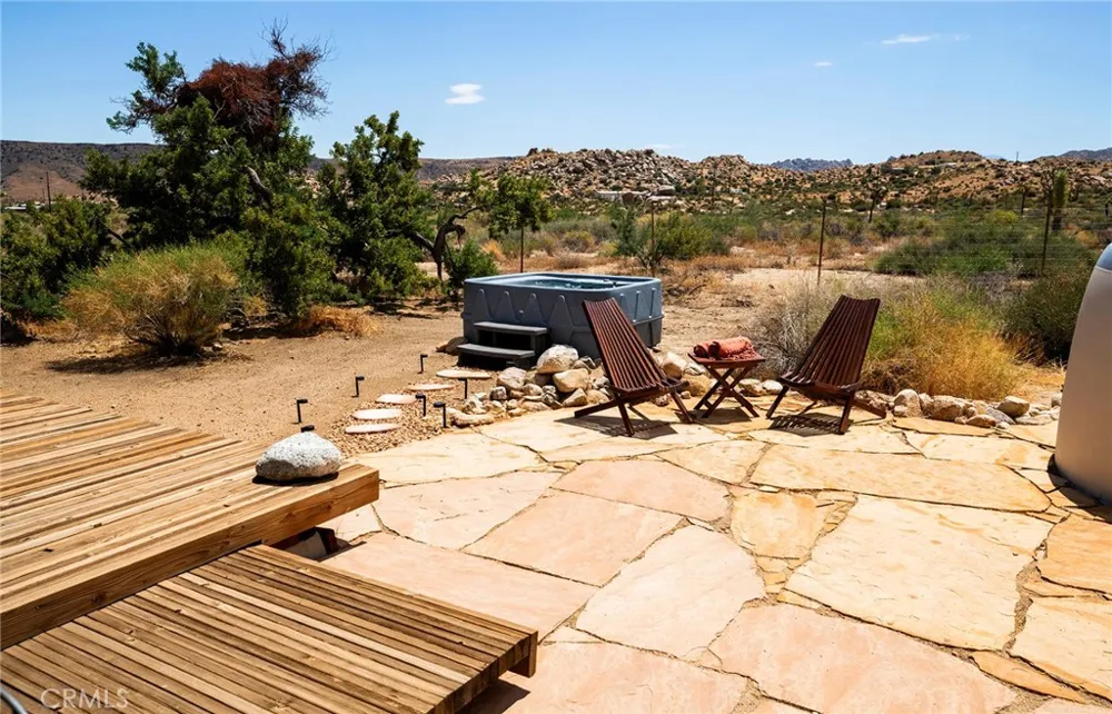 2680 Vine Pioneertown, CA 92268