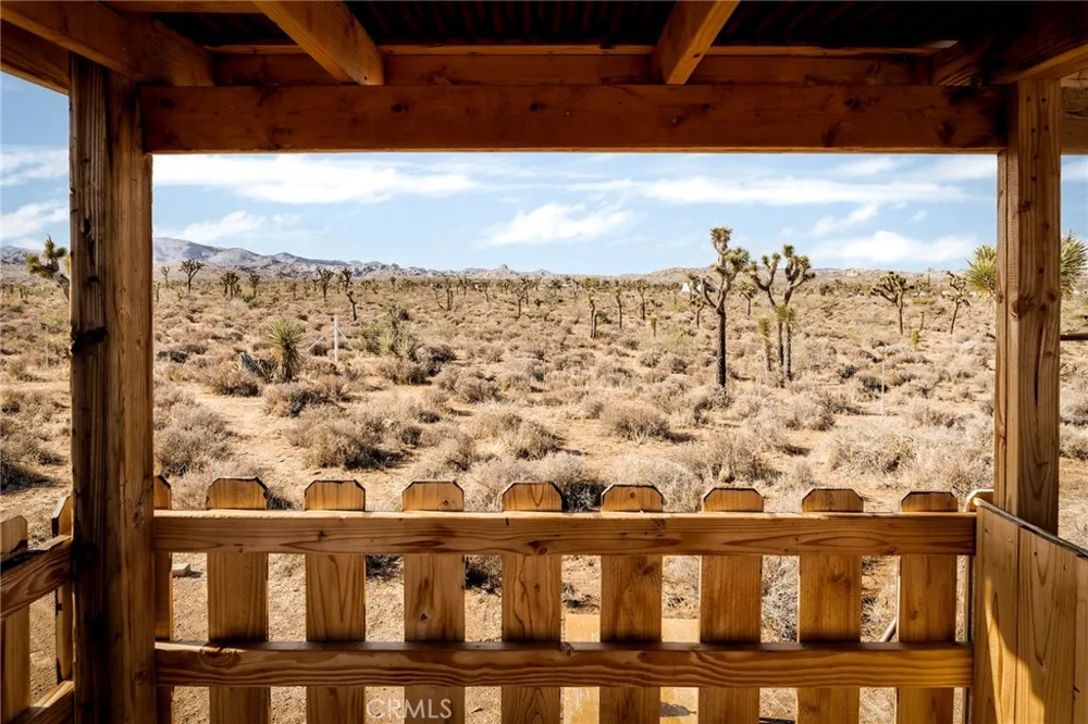 2680 Vine Pioneertown, CA 92268