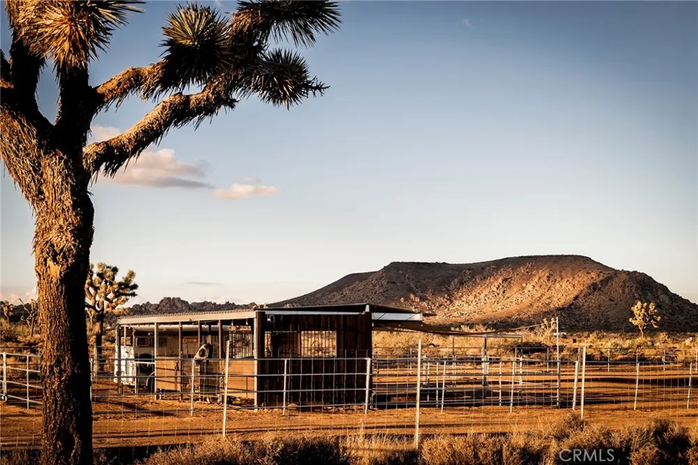 2680 Vine Pioneertown, CA 92268