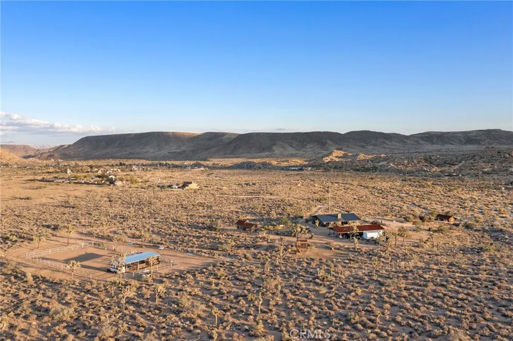 2680 Vine Pioneertown, CA 92268