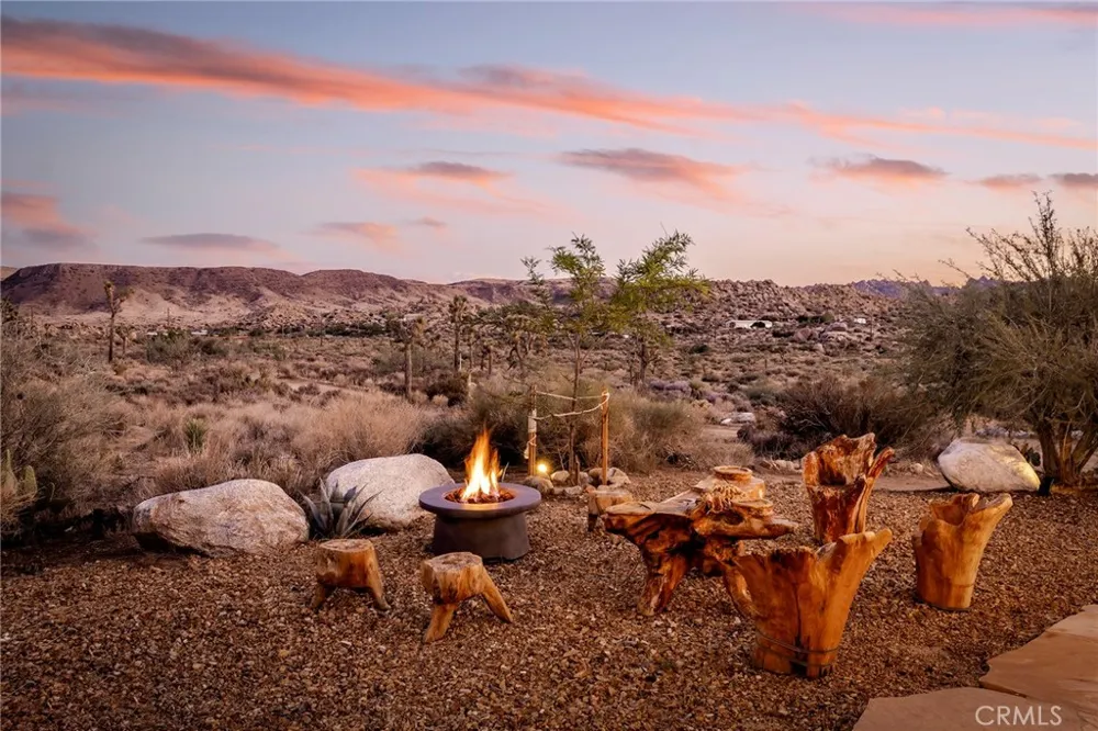 2680 Vine Pioneertown, CA 92268