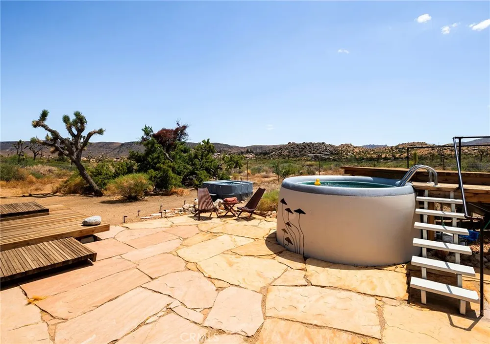 2680 Vine Pioneertown, CA 92268