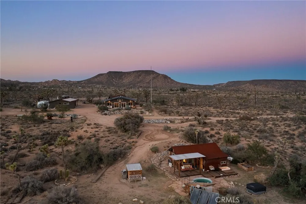 2680 Vine Pioneertown, CA 92268