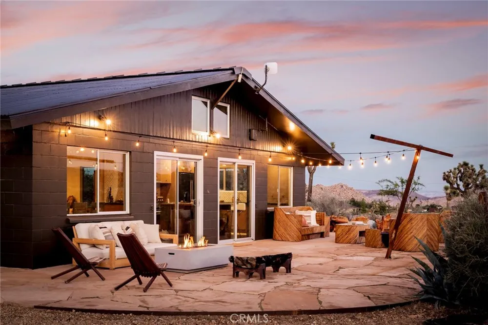 2680 Vine Pioneertown, CA 92268