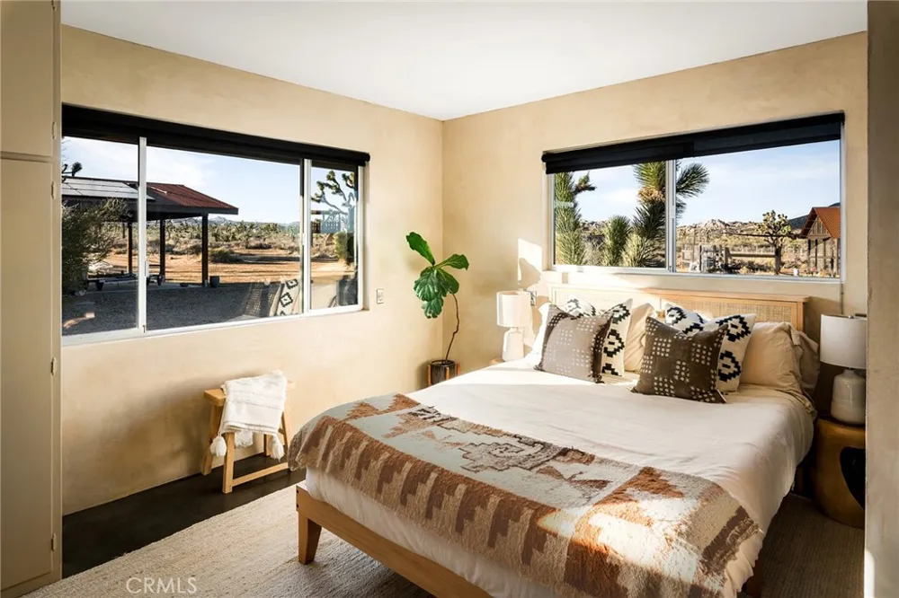 2680 Vine Pioneertown, CA 92268