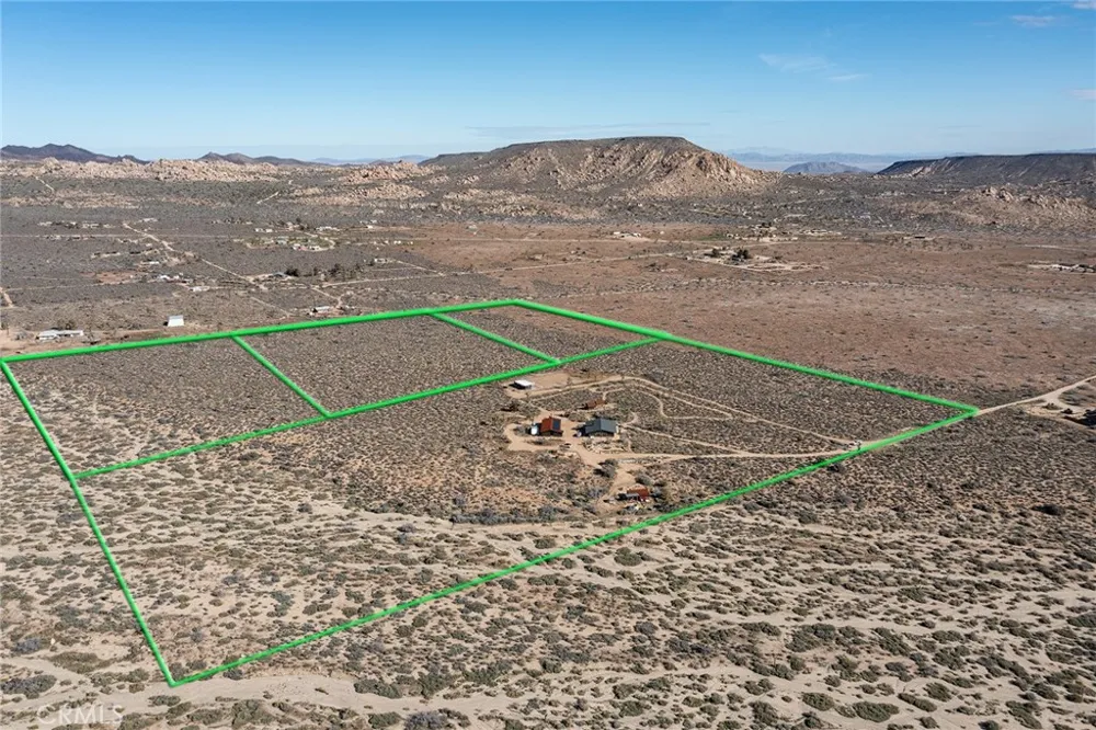 2680 Vine Pioneertown, CA 92268