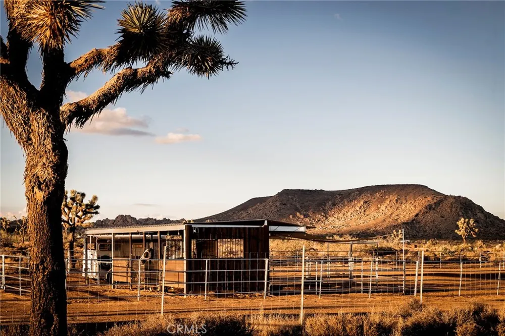 2680 Vine Pioneertown, CA 92268