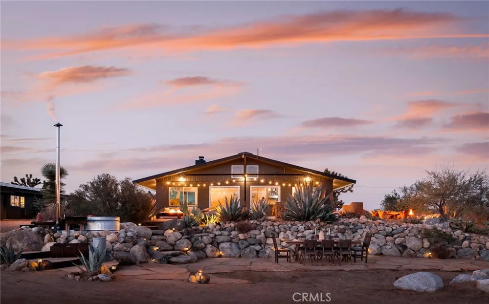 2680 Vine Pioneertown, CA 92268