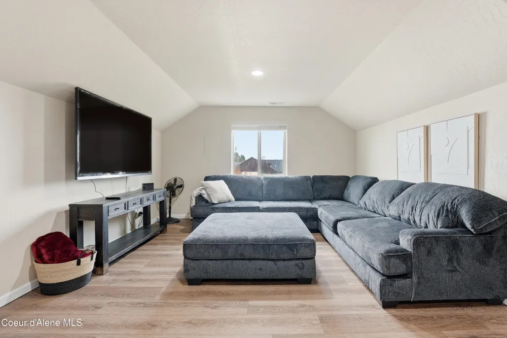 15465 Pristine Circle Rathdrum, ID 83858