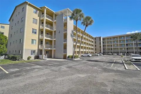 3585 LAKE BAYSHORE DRIVE #J-301