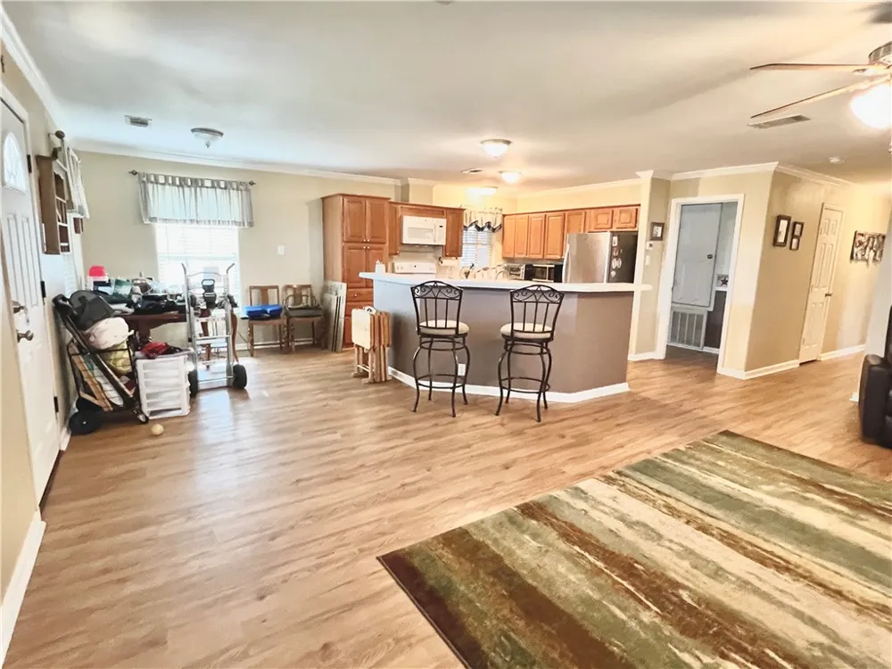 153 Boenig Road Woodsboro, TX 78393
