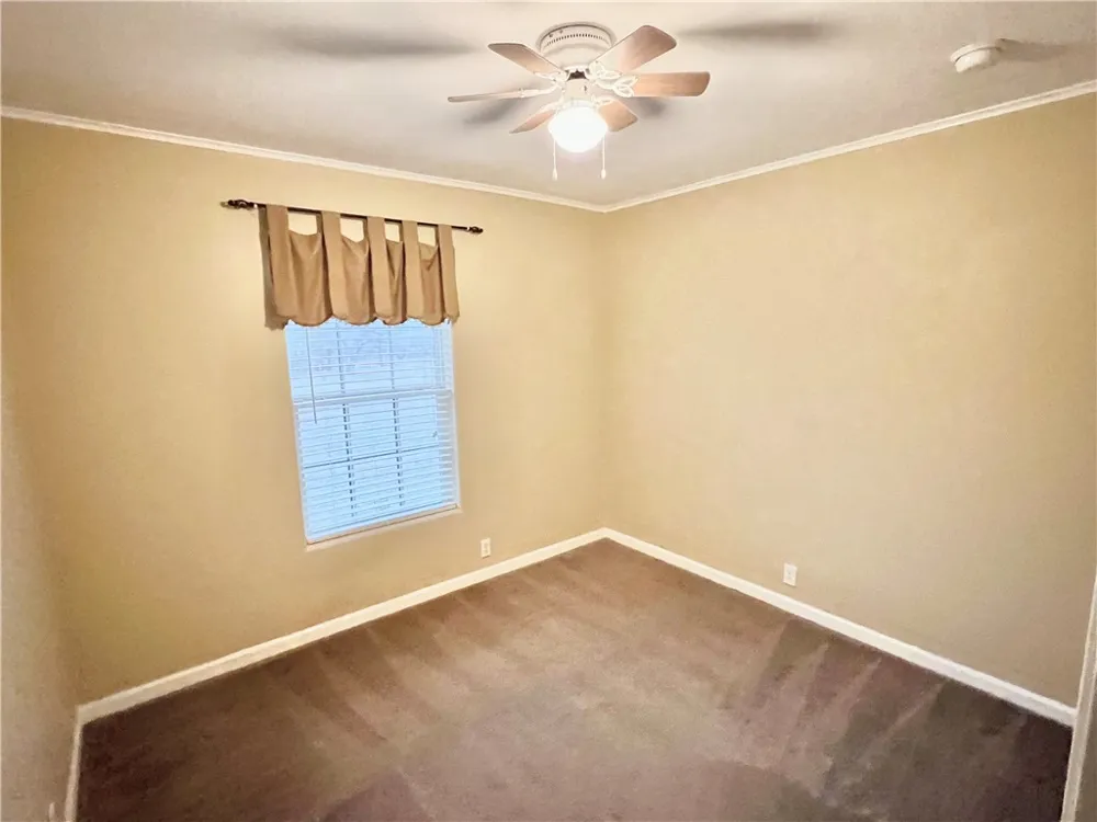 153 Boenig Road Woodsboro, TX 78393