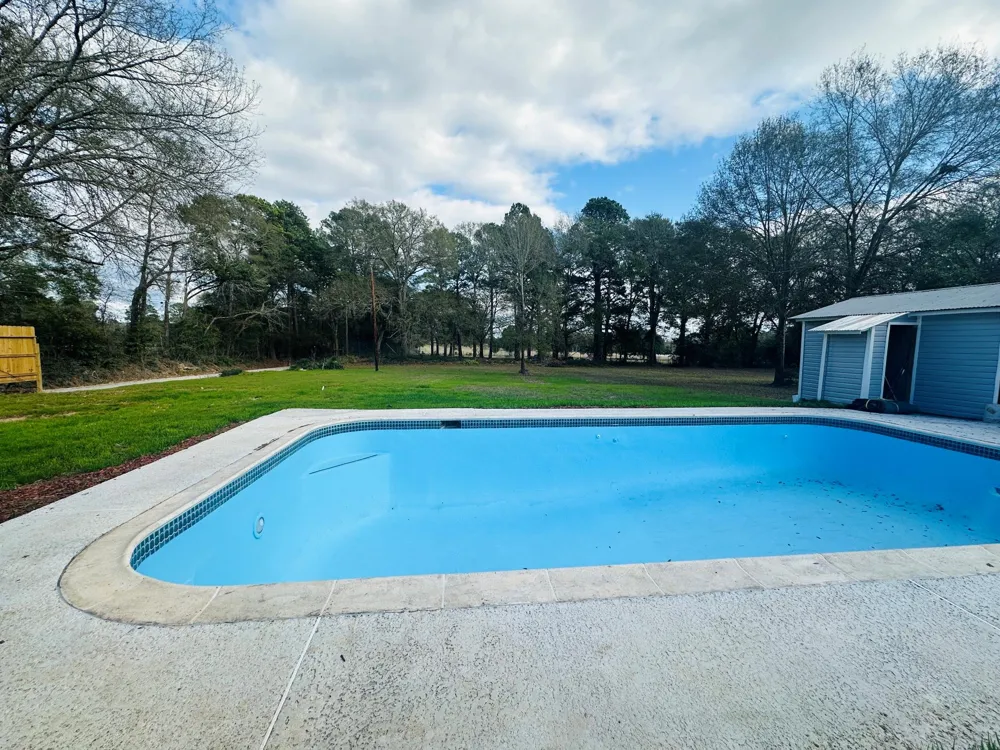 690 Barbee Street Lovelady, TX 75851