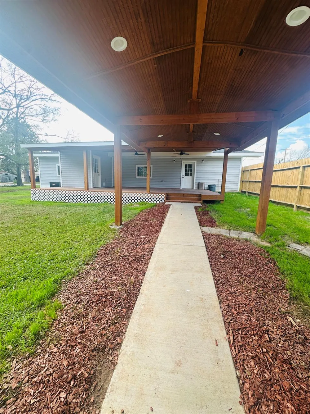 690 Barbee Street Lovelady, TX 75851