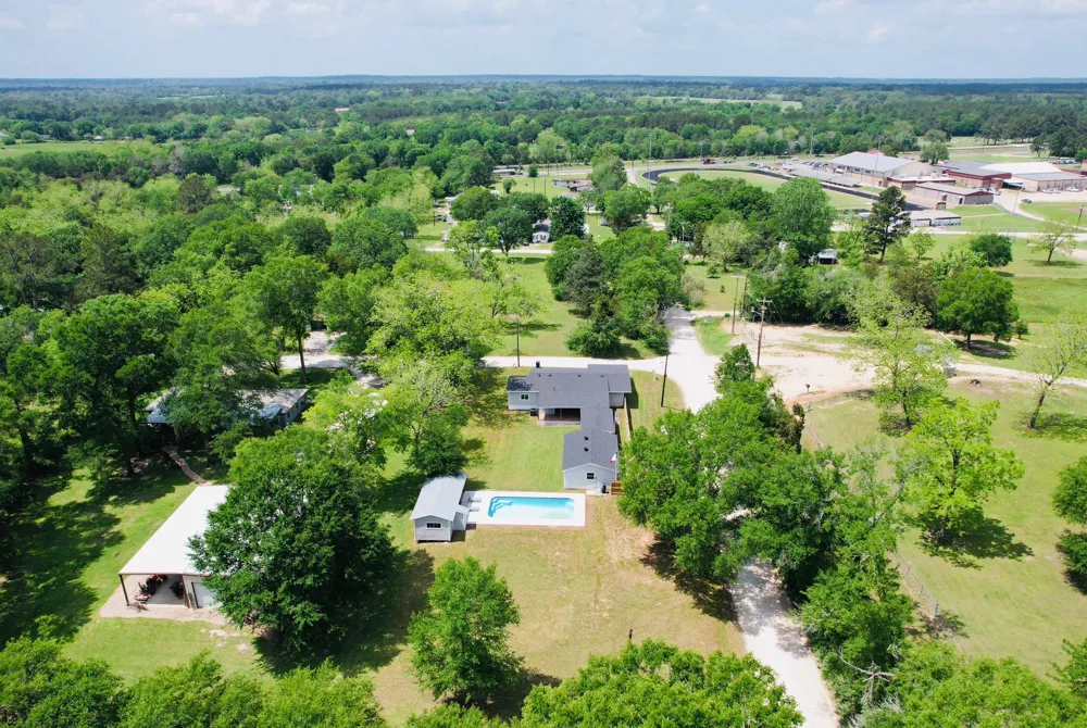 690 Barbee Street Lovelady, TX 75851