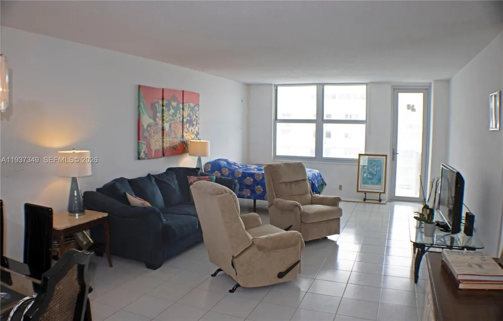 9511 Collins Ave #1108 Surfside, FL 33154