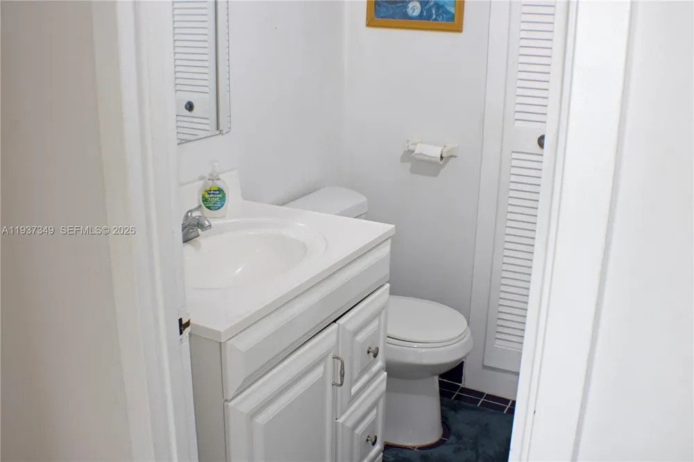 9511 Collins Ave #1108 Surfside, FL 33154