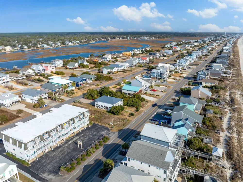 2714 W Beach Drive Oak Island, NC 28465