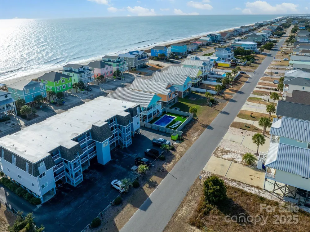 2714 W Beach Drive Oak Island, NC 28465