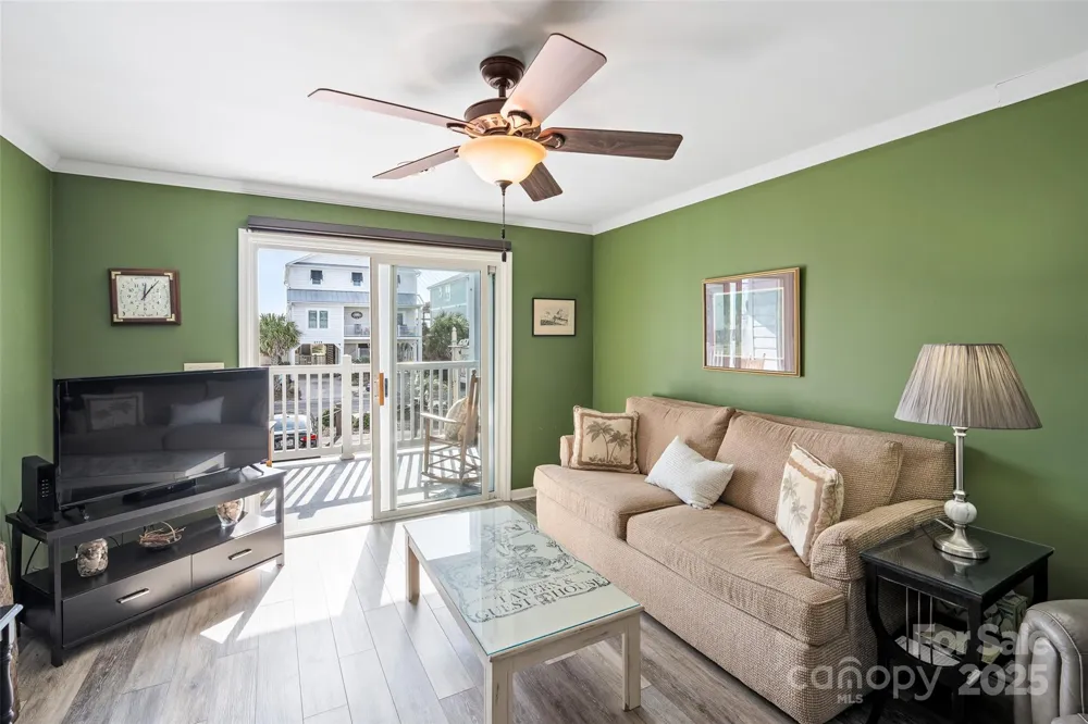 2714 W Beach Drive Oak Island, NC 28465