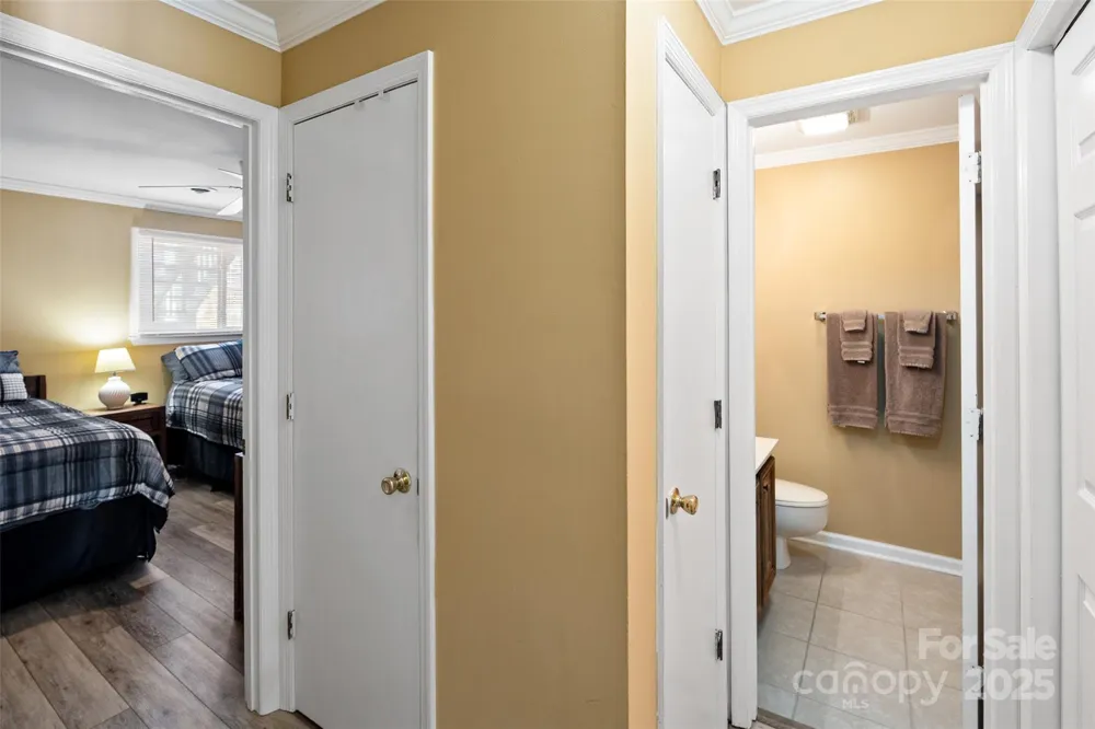 2714 W Beach Drive Oak Island, NC 28465