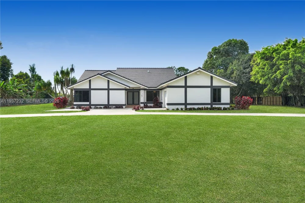 21360 SW 236th St Homestead, FL 33031