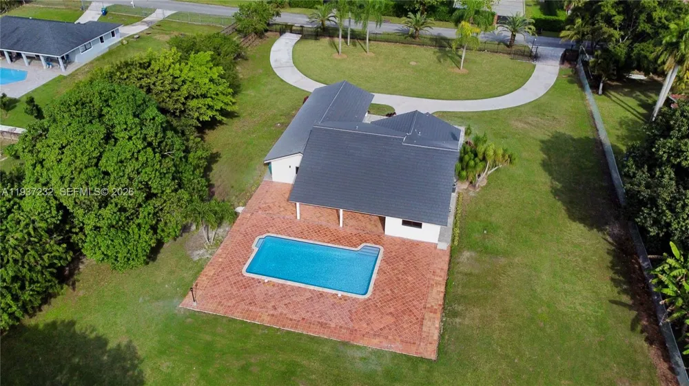 21360 SW 236th St Homestead, FL 33031