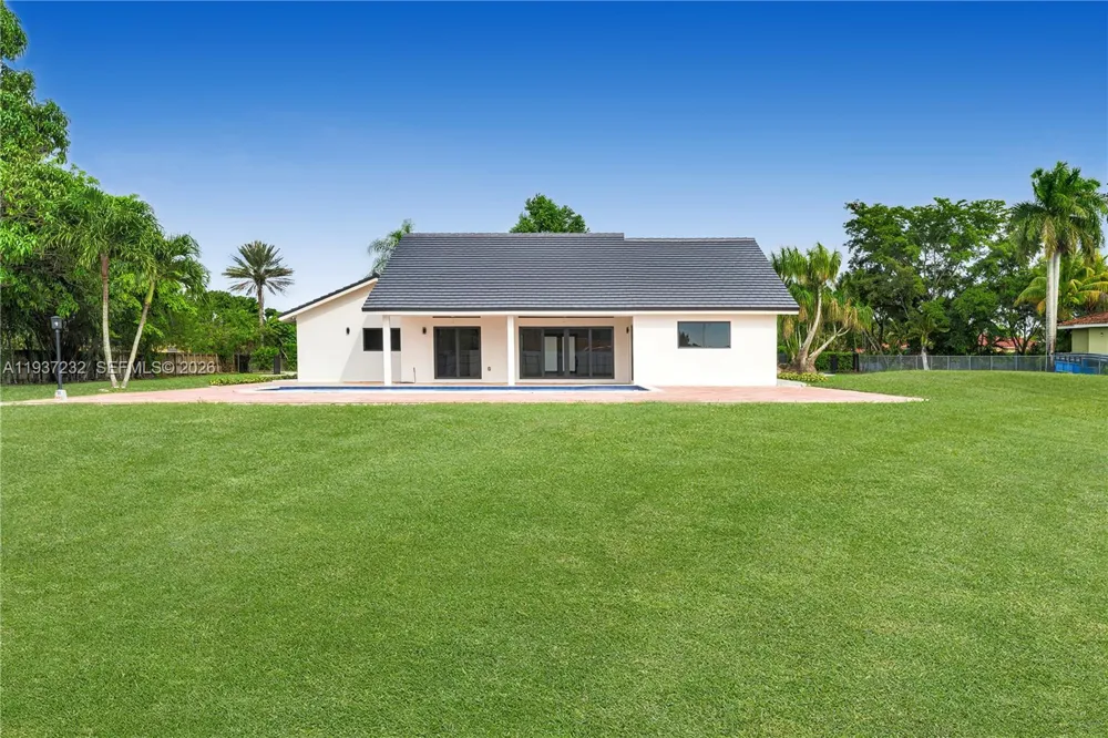 21360 SW 236th St Homestead, FL 33031