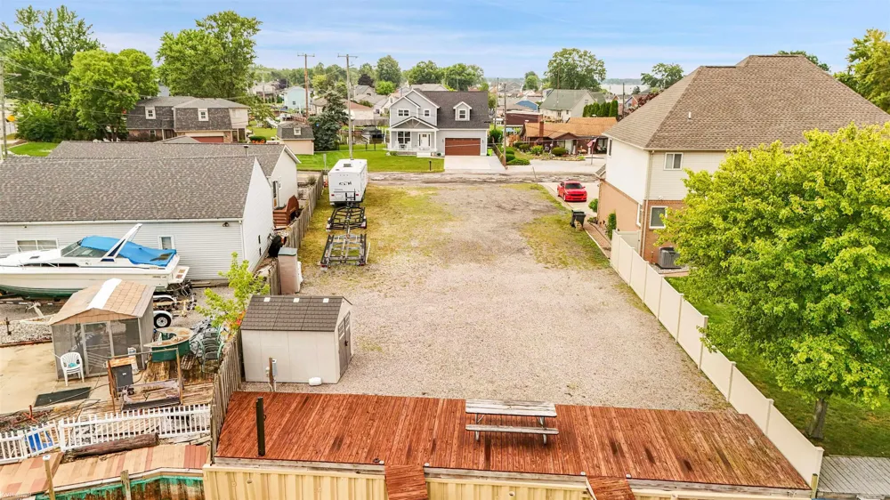 29050 Farwell Street New Baltimore City, MI 48047