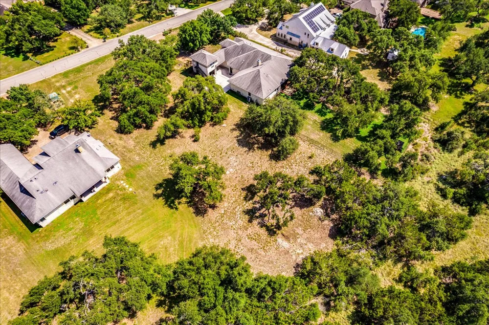 10299 Brangus Road Driftwood, TX 78619