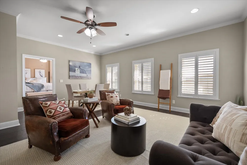 603 W 6th Avenue #203 Corsicana, TX 75110