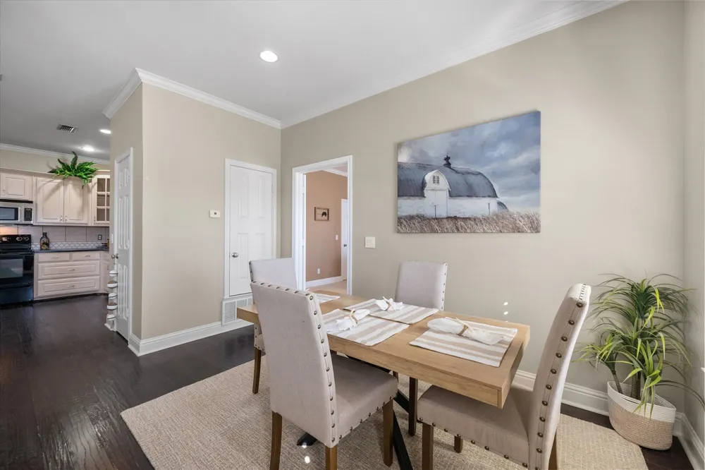603 W 6th Avenue #203 Corsicana, TX 75110
