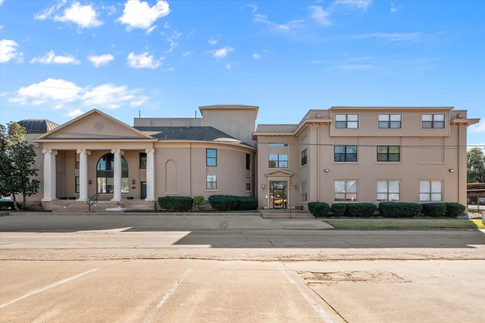603 W 6th Avenue #203 Corsicana, TX 75110