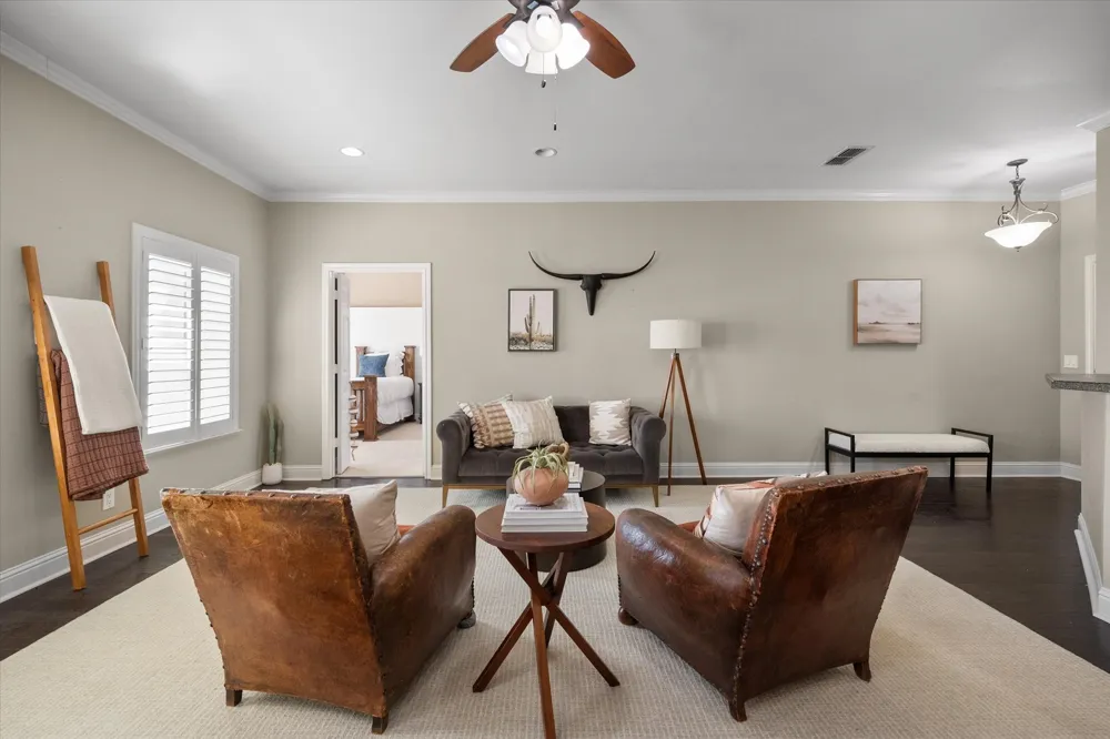603 W 6th Avenue #203 Corsicana, TX 75110