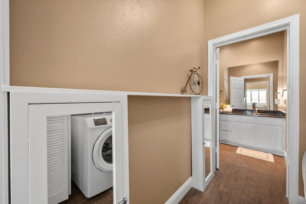 603 W 6th Avenue #203 Corsicana, TX 75110