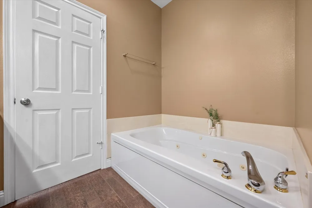 603 W 6th Avenue #203 Corsicana, TX 75110