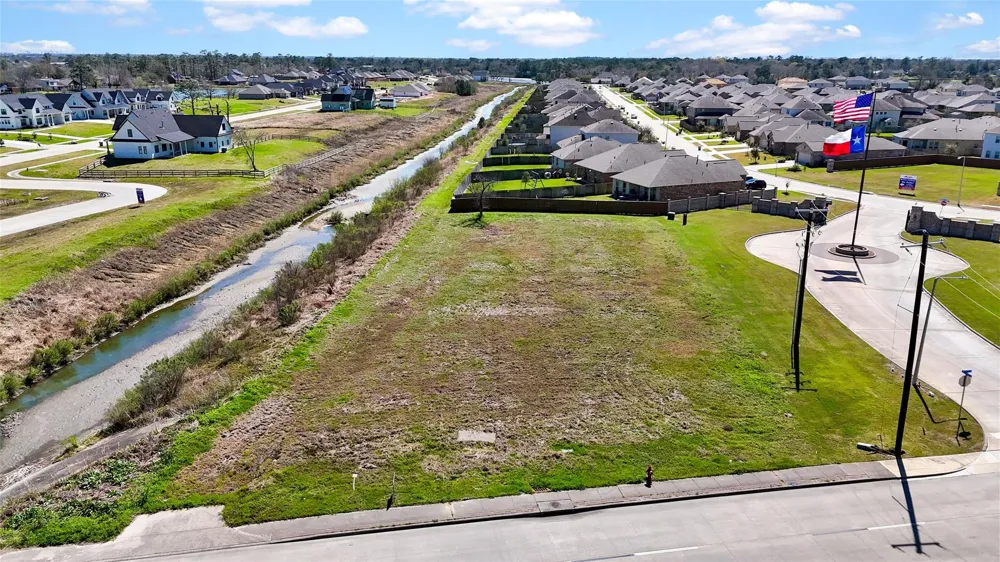 E Fm-517 Dickinson, TX 77539