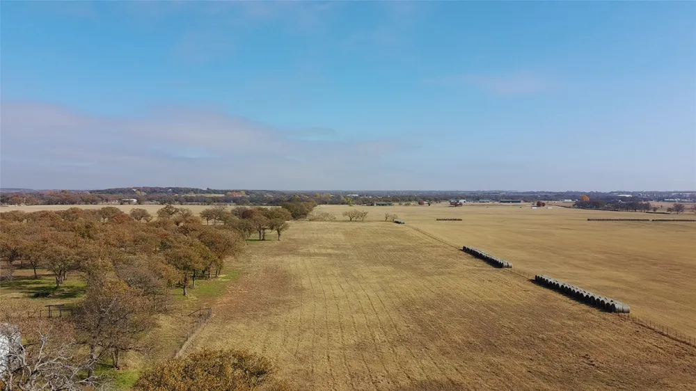 1551 Wilson Bend Road Millsap, TX 76066
